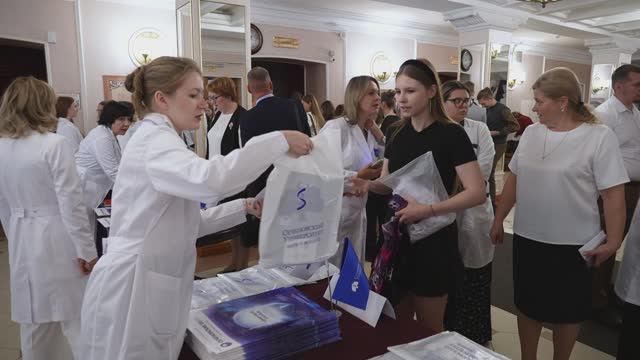Студенты Брянского филиала Сеченовского Университета встретились с ректором и губернатором региона